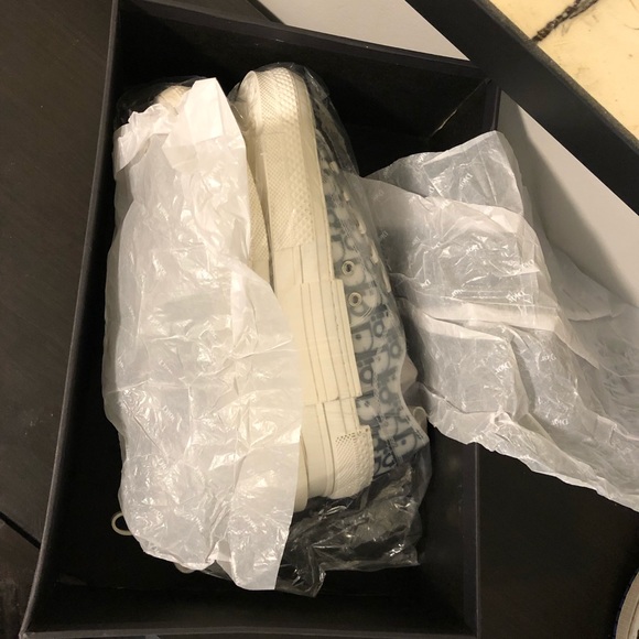 B23 LOW-TOP SNEAKER - White and Black Dior Oblique - Picture 6 of 7